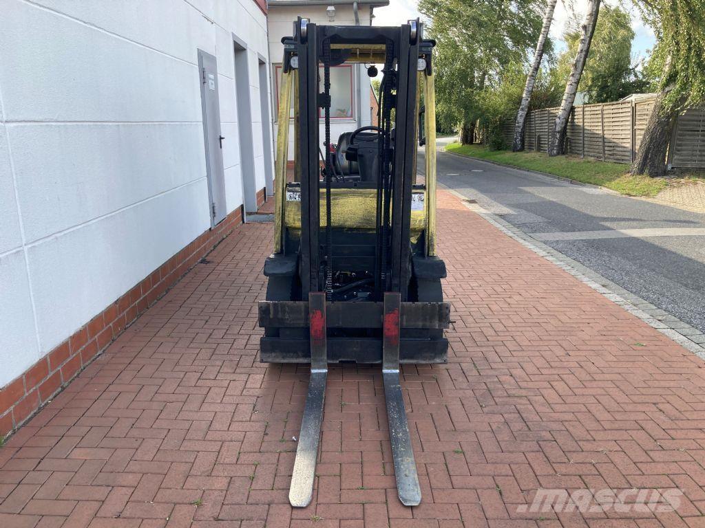 Hyster H 2.5 FT LPG trucks