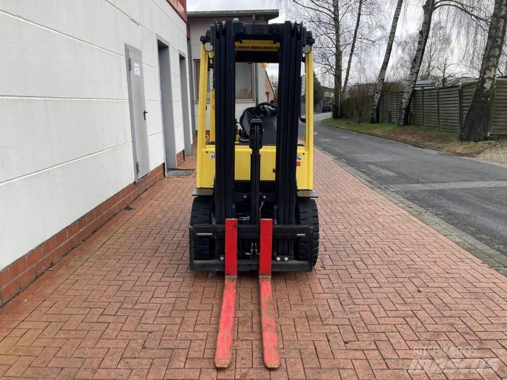 Hyster H 2.5A Diesel trucks