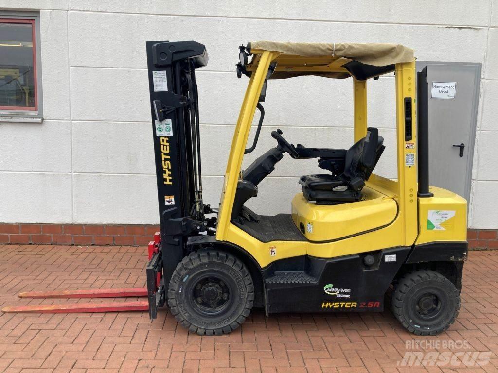 Hyster H 2.5A Diesel trucks