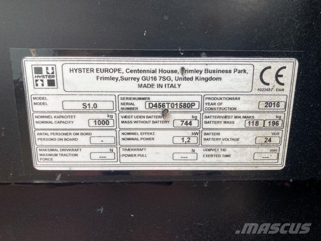 Hyster S 1.0 Pedestrian stacker