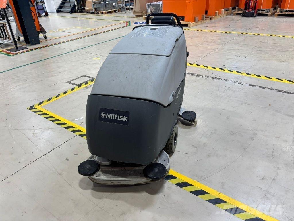 Nilfisk BA 651 Sweepers