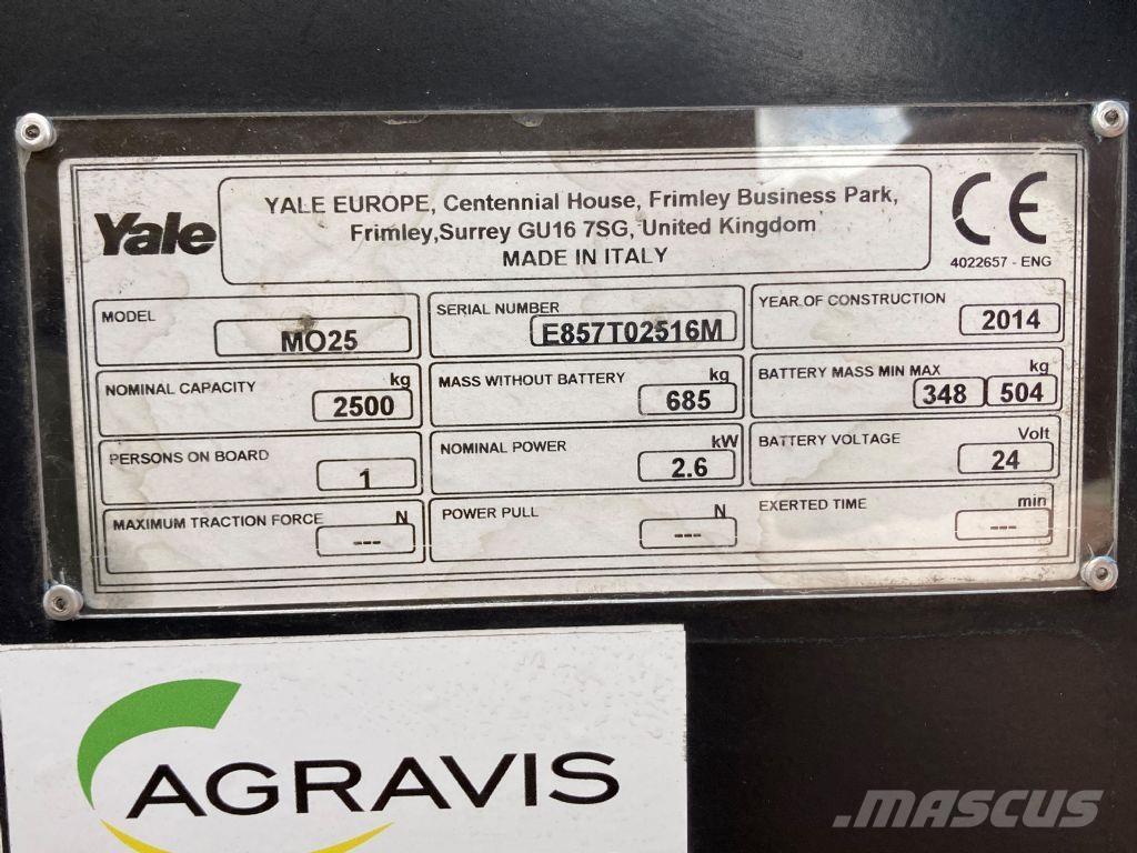 Yale MO 25 Low lift order picker