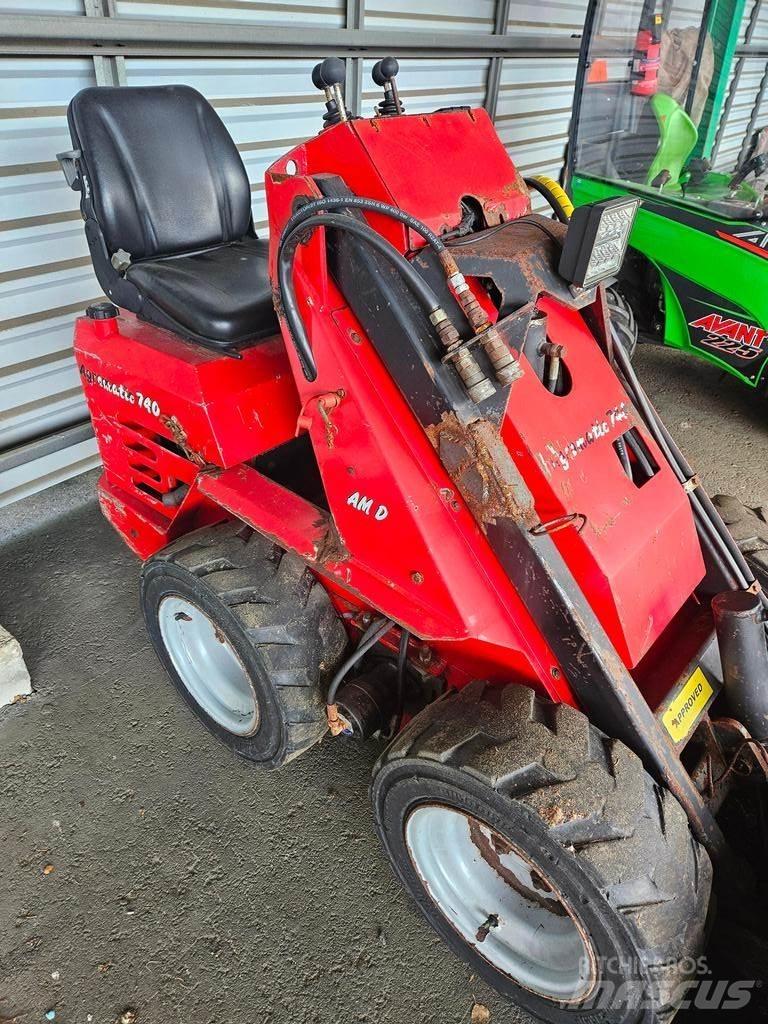 Agromatic  Multi-purpose loaders