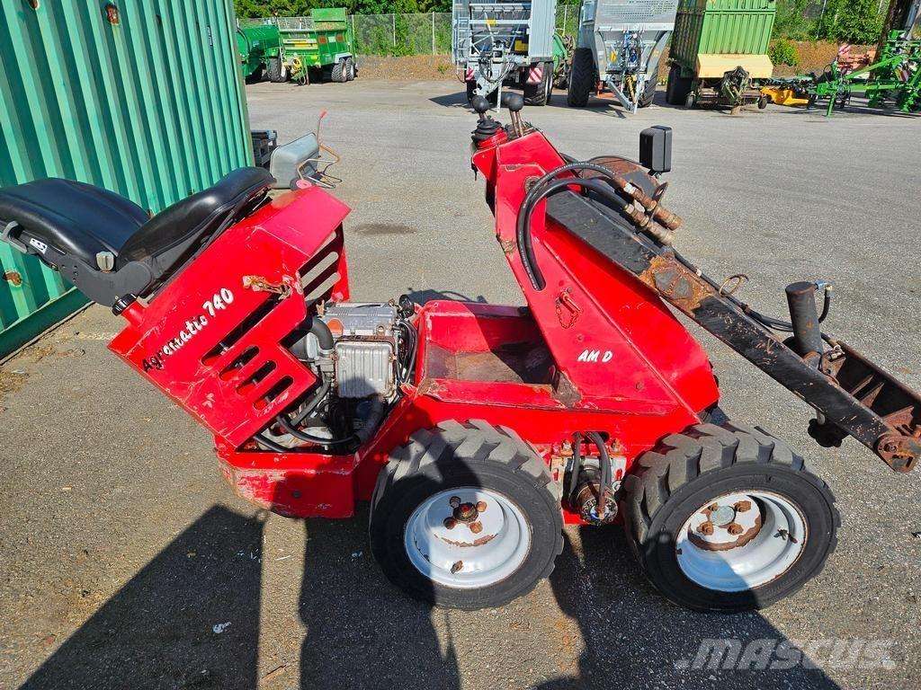 Agromatic  Multi-purpose loaders