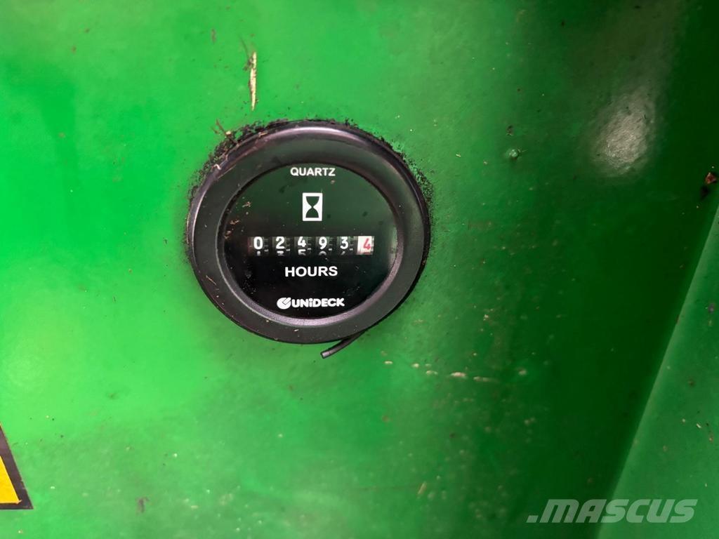 Avant 320 Multi-purpose loaders