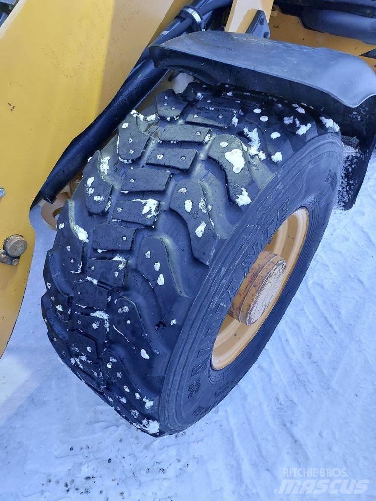 CAT 906H Farm machinery