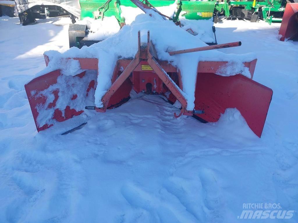 Esko 102 Snow throwers