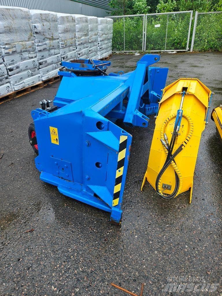 Esko 250 Snow throwers