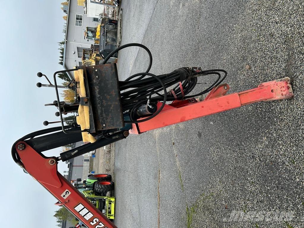 Patu 525 Cranes and loaders