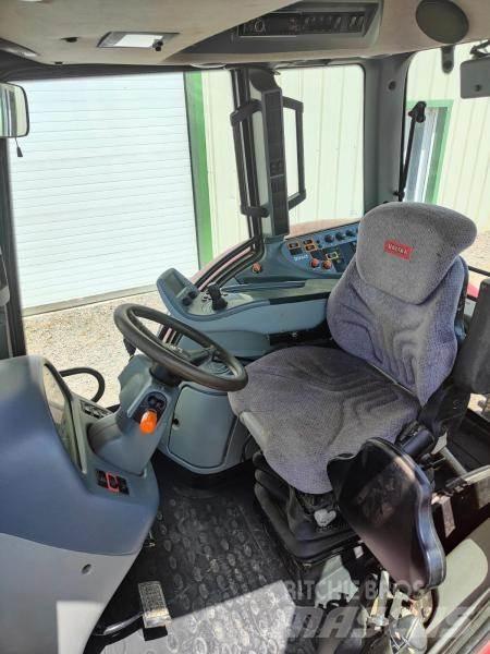 Valtra N163 Tractors