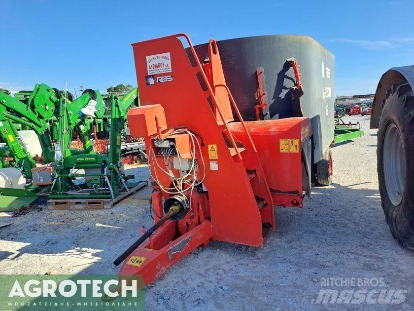Ares 16 κυβικά Tractors