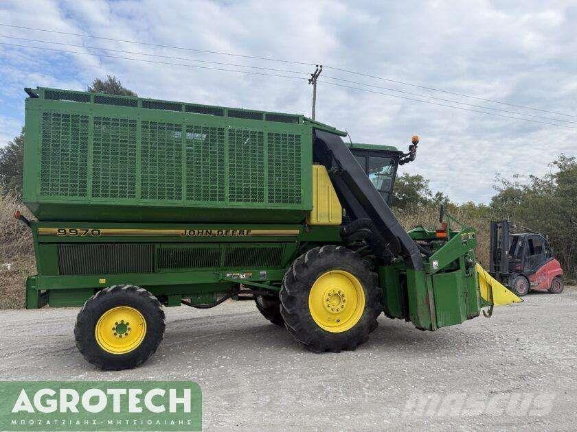 John Deere 9970 Tractors