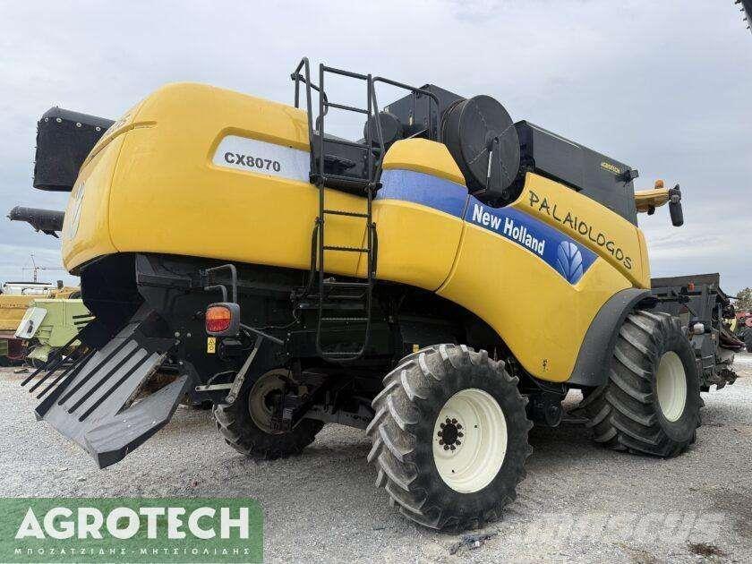 New Holland CX 8070 Tractors