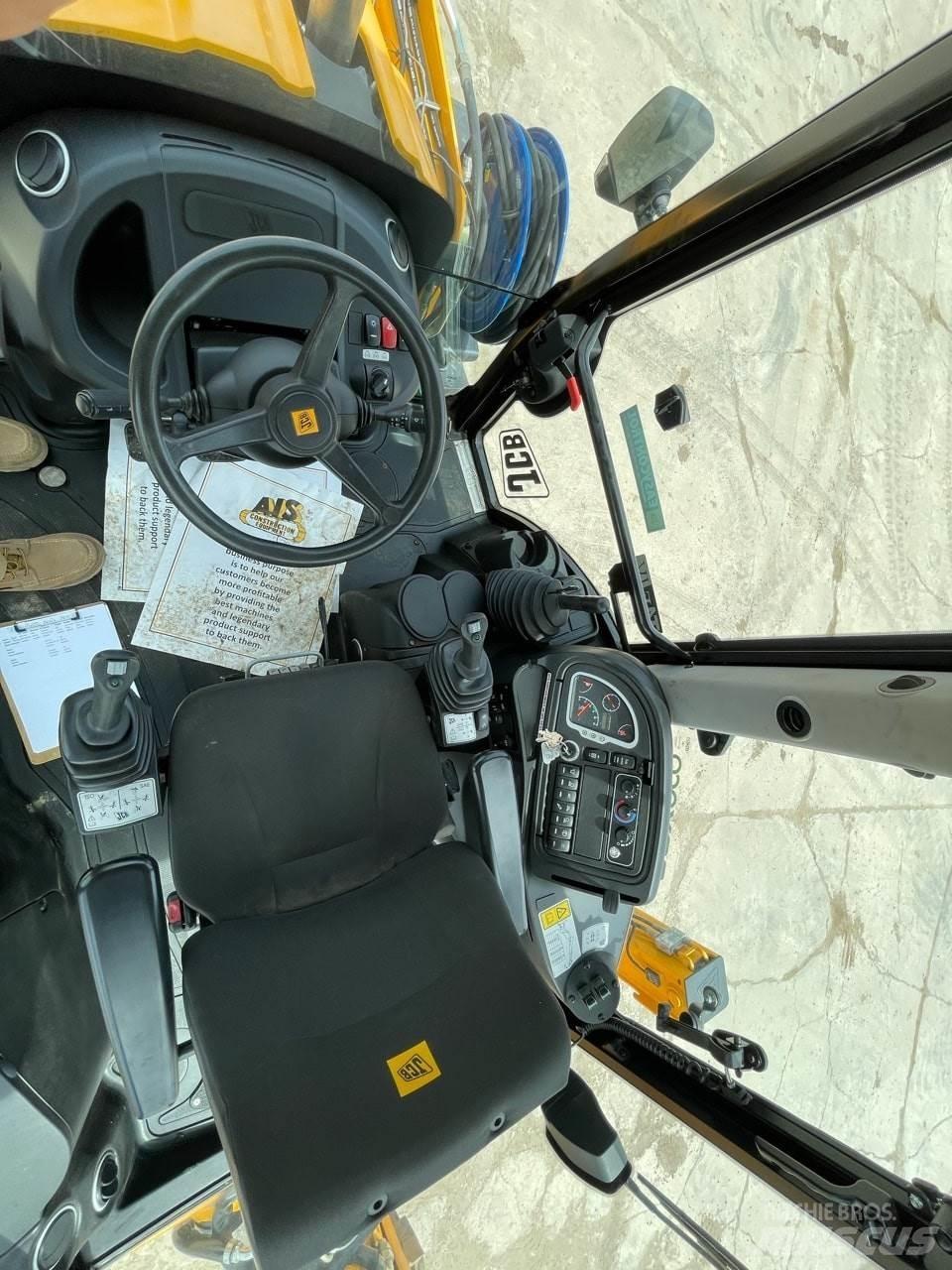 JCB 3CX14 Backhoe