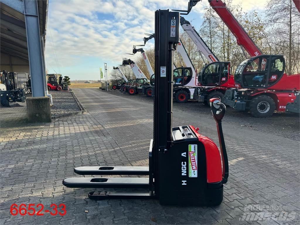 Hangcha CDD 12 - AC1 Pedestrian stacker