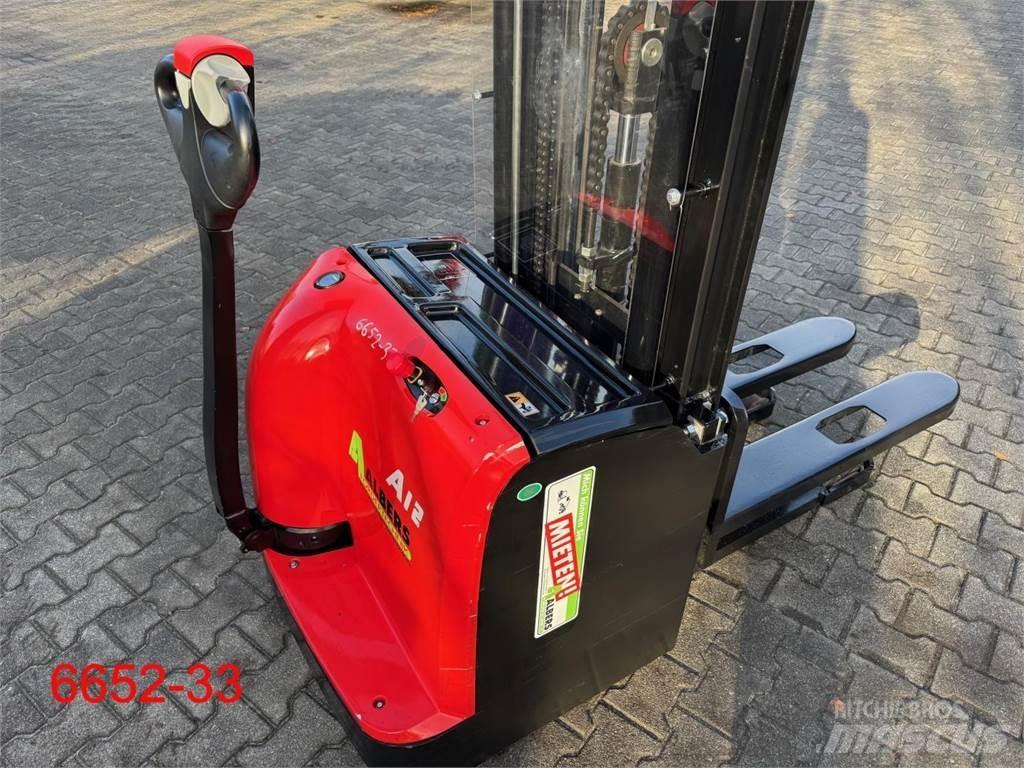 Hangcha CDD 12 - AC1 Pedestrian stacker