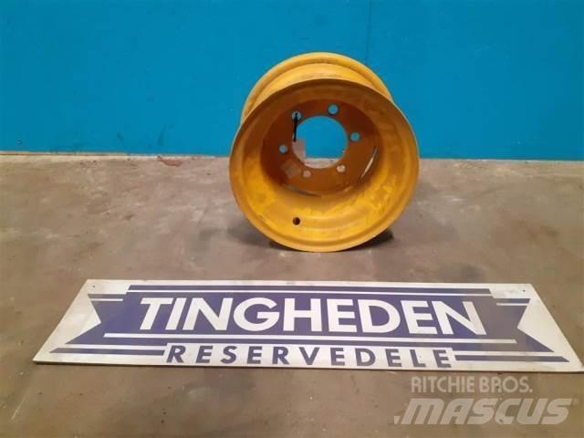  12'' 7.00x12 Tyres, wheels and rims