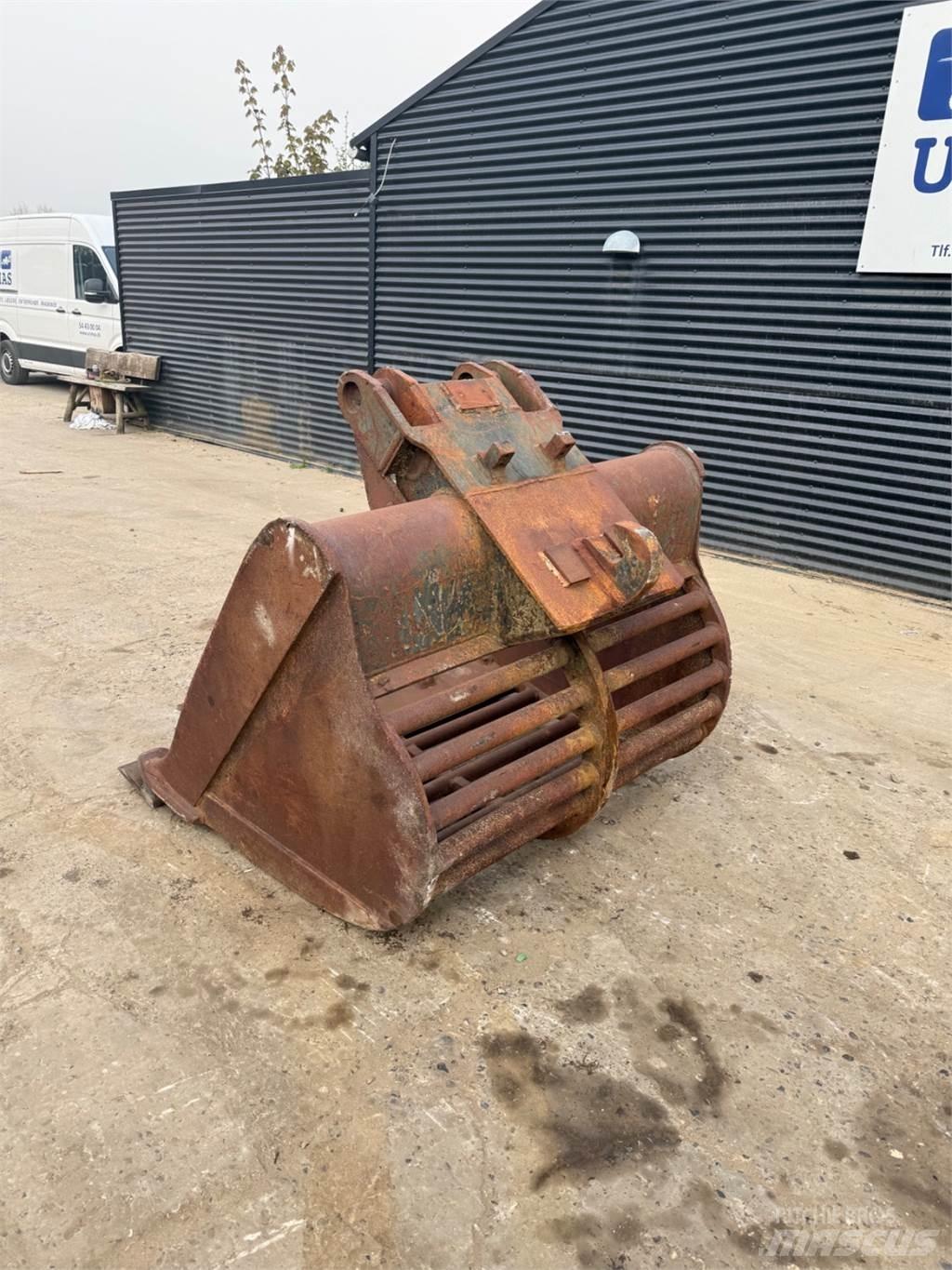  1500mm Screening buckets