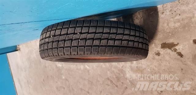  16 195/75R16 Tyres, wheels and rims