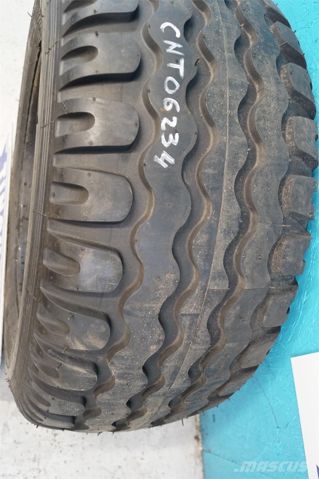  18 13.0/65-18 Tyres, wheels and rims