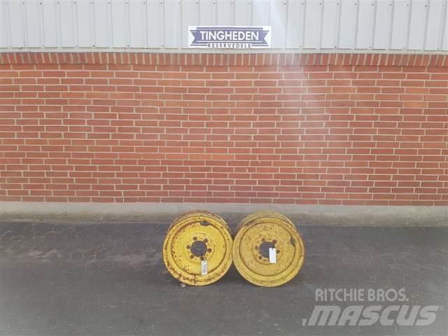  18 5.50FX18 Tyres, wheels and rims