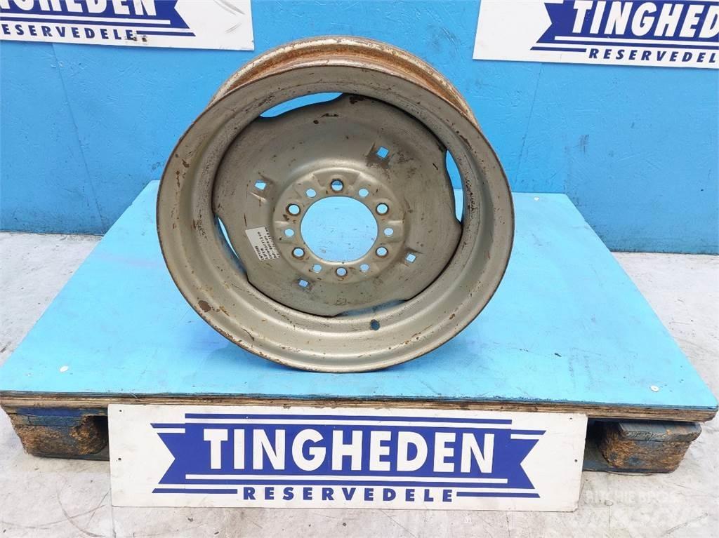  18 5.5FX18 Tyres, wheels and rims