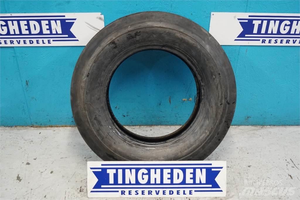  18 750-18 Tyres, wheels and rims