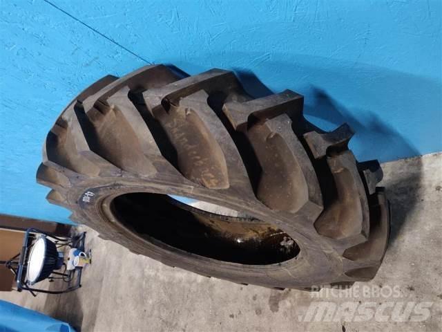  24 10-24 Tyres, wheels and rims