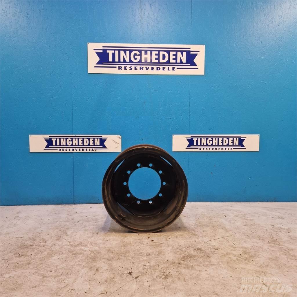  24 W15Lx24 Tyres, wheels and rims