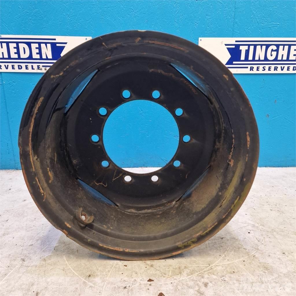  24 W15Lx24 Tyres, wheels and rims