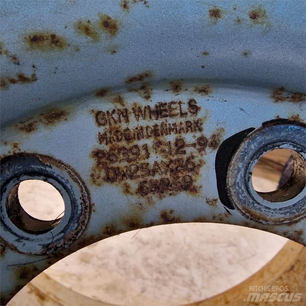  26 28 LR 26 Tyres, wheels and rims