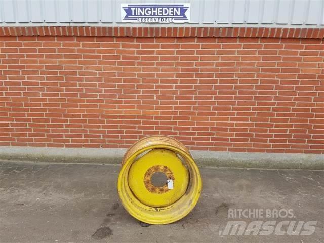  26 DW12X26 Tyres, wheels and rims