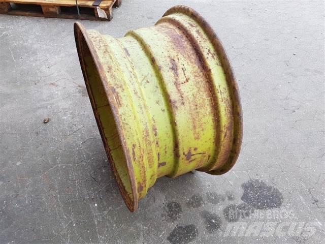  26 DW14X26 Tyres, wheels and rims