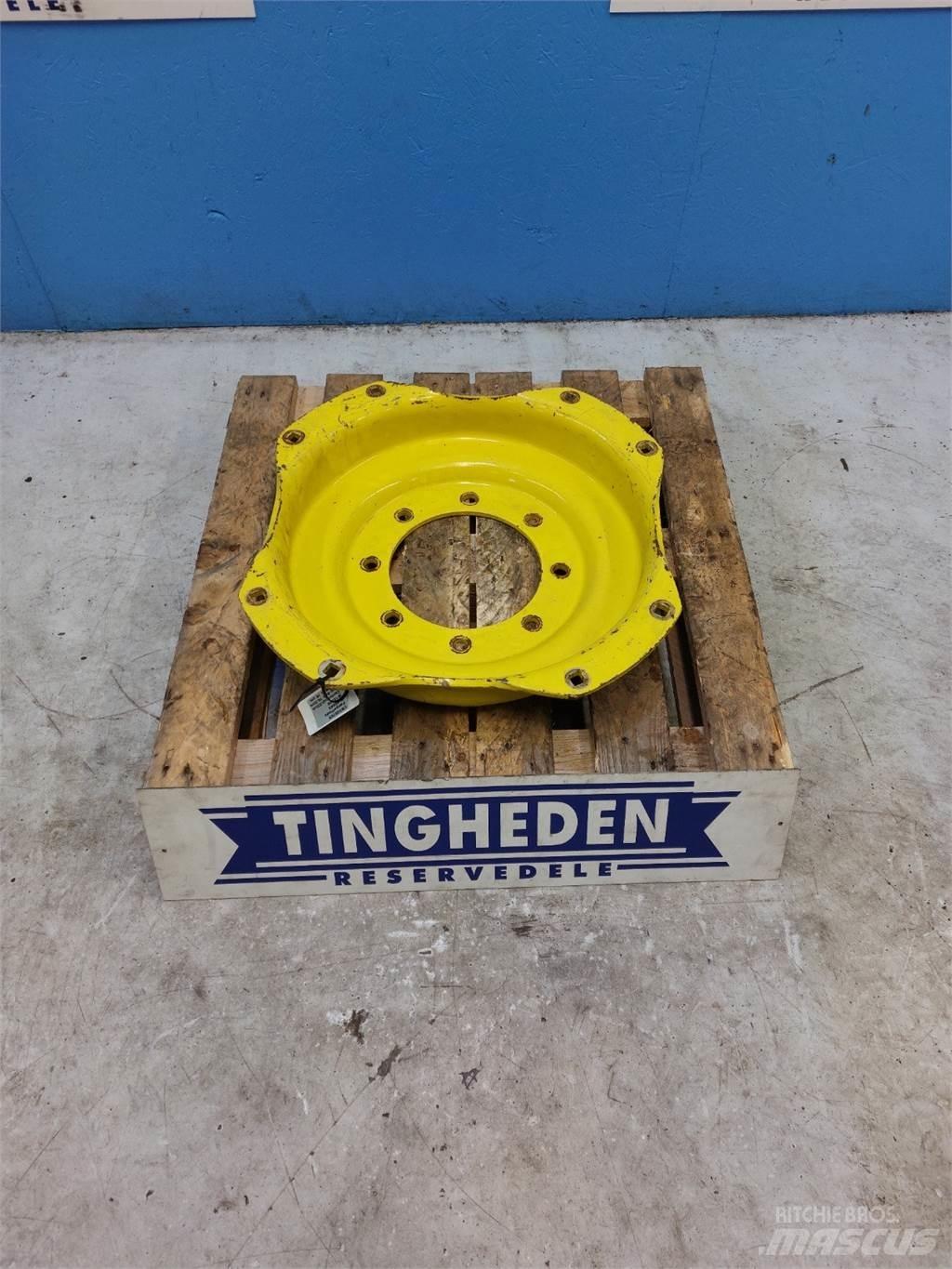 28 W12x28 Tyres, wheels and rims