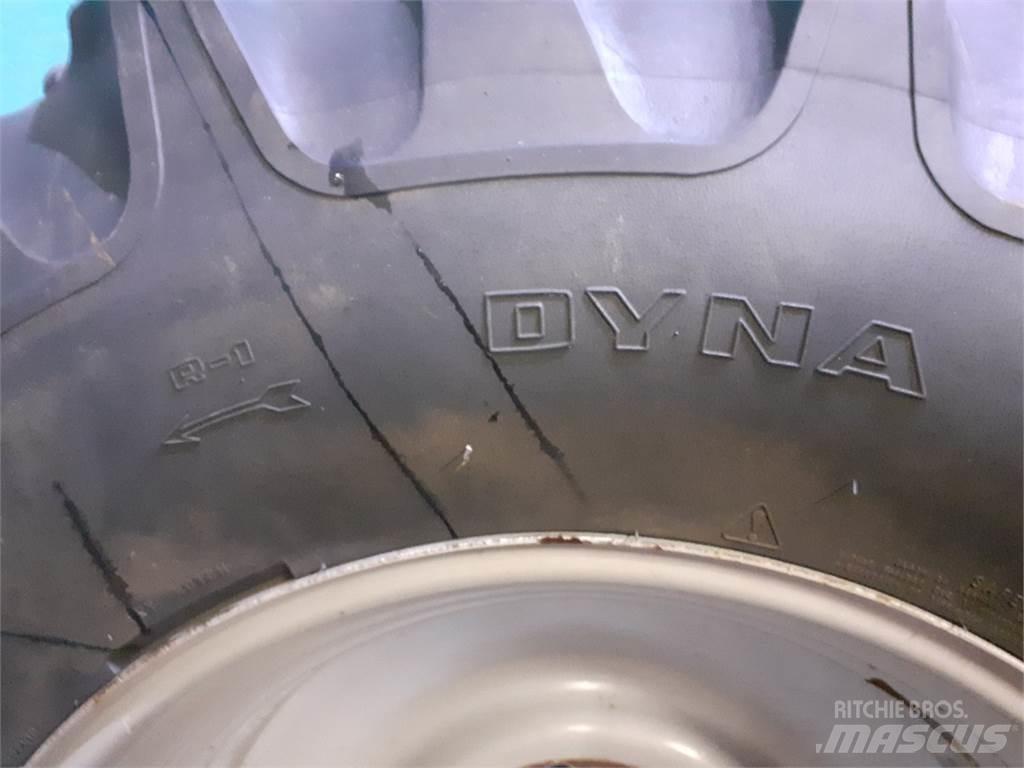  30 18.4-30 Tyres, wheels and rims