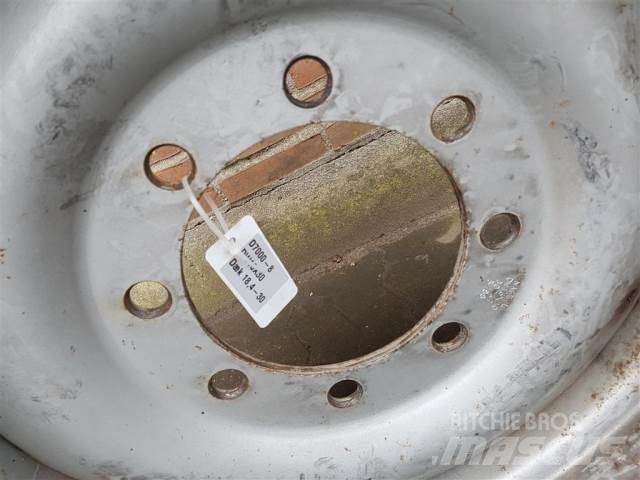  30 DW16X30 Tyres, wheels and rims