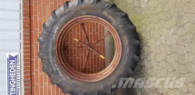  38 16.9/14-38 Tyres, wheels and rims