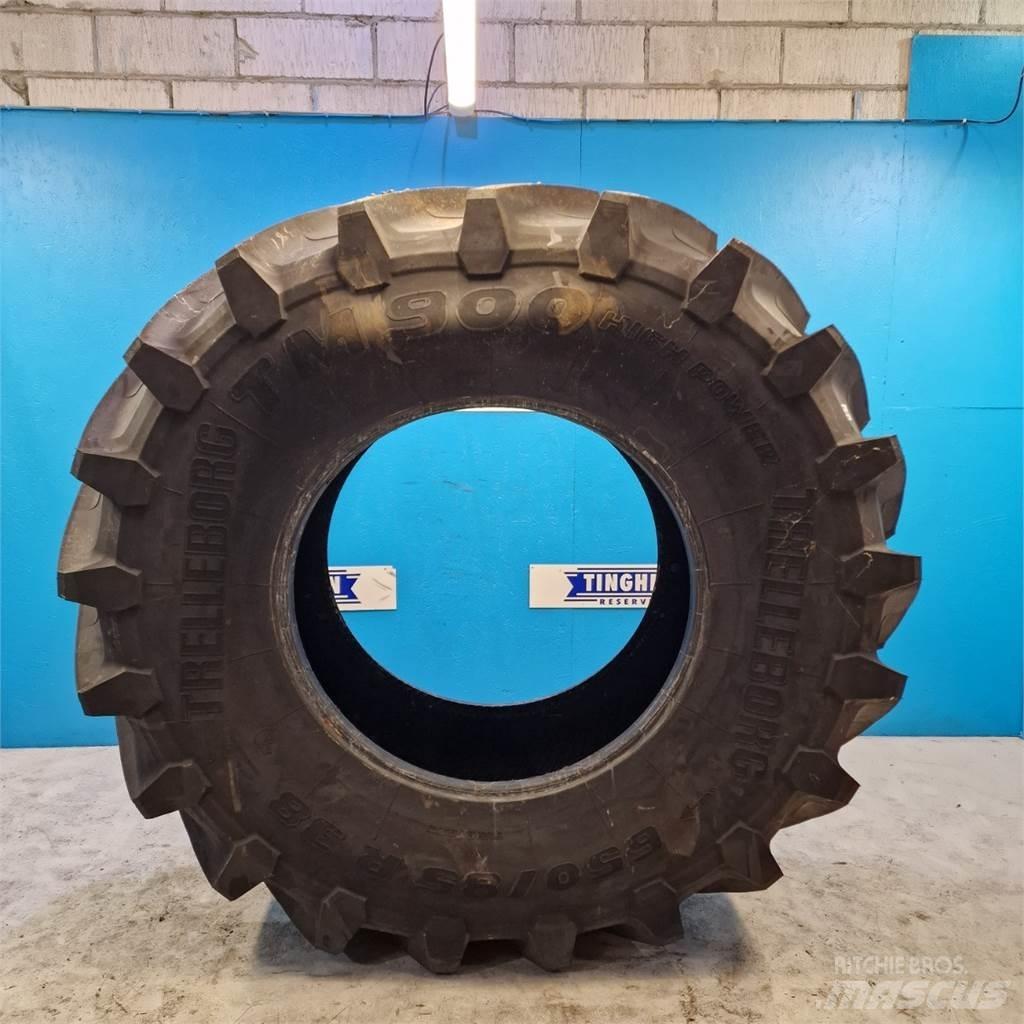  38 650/85R38 Tyres, wheels and rims