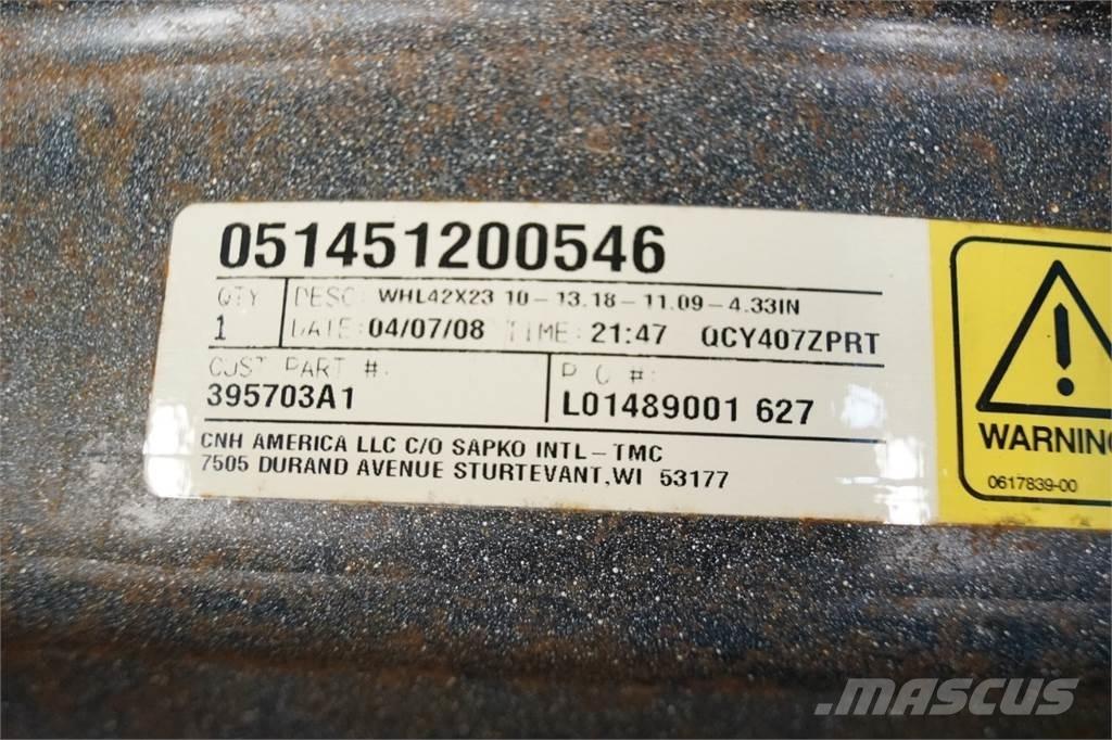  42 WHL42X23 Tyres, wheels and rims