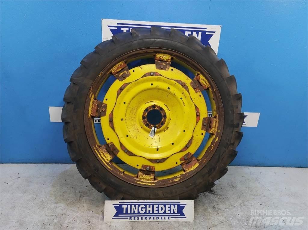  48 11.2-48 Tyres, wheels and rims