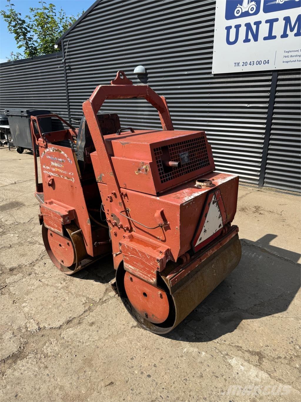 Bomag BW90 Twin drum rollers