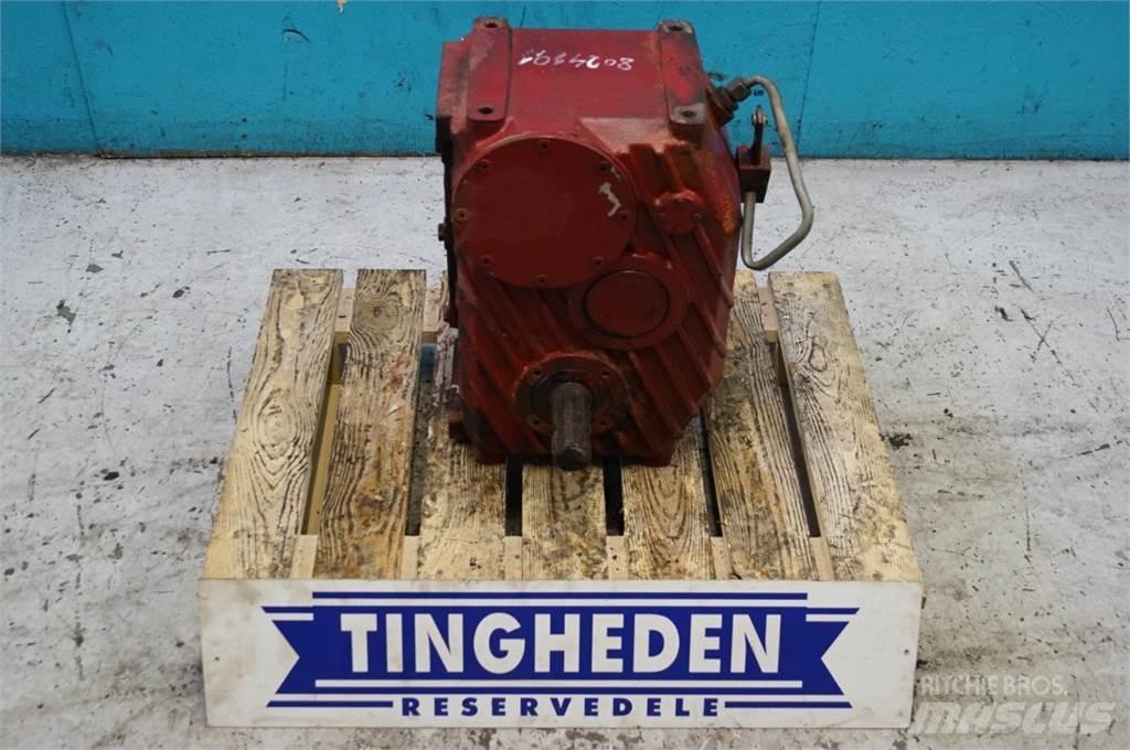 BvL Fodervogn Feed mixer