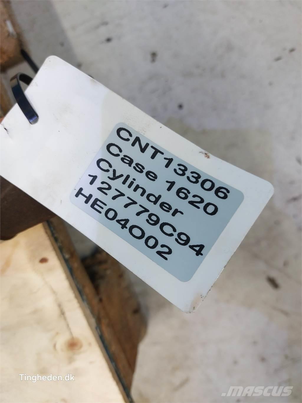 CASE 1620 Hydraulics