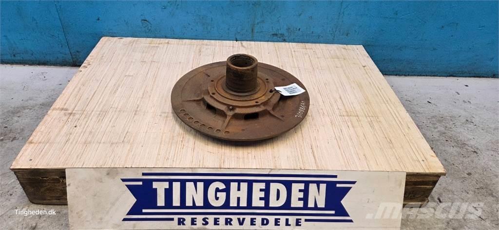 CASE 1620 Farm machinery