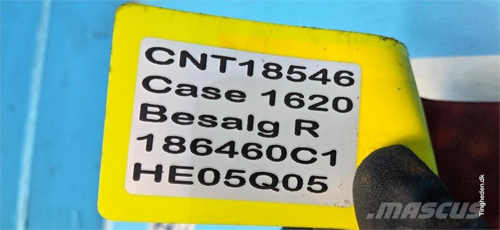 CASE 1620 Combine harvester accessories