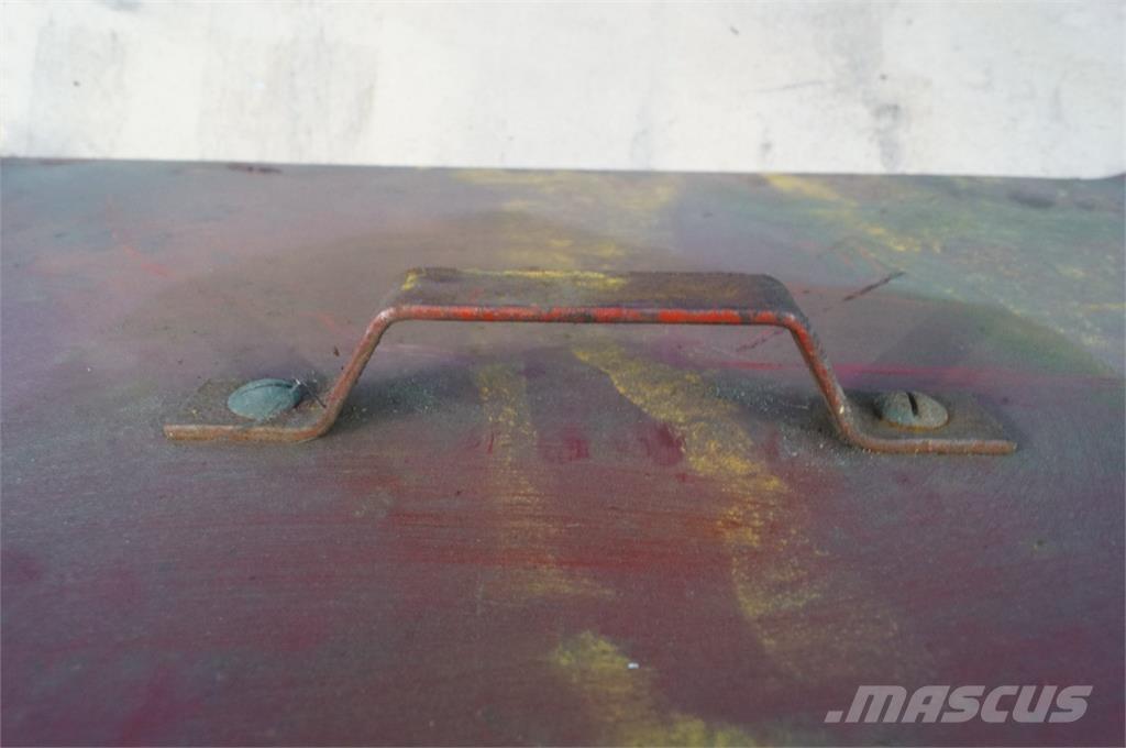 CASE 1680 Farm machinery