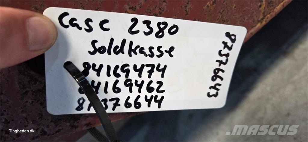 CASE 2380 Sand and salt spreaders