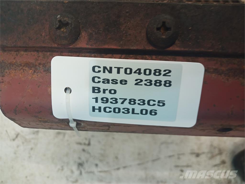 CASE 2388 Combine harvester accessories