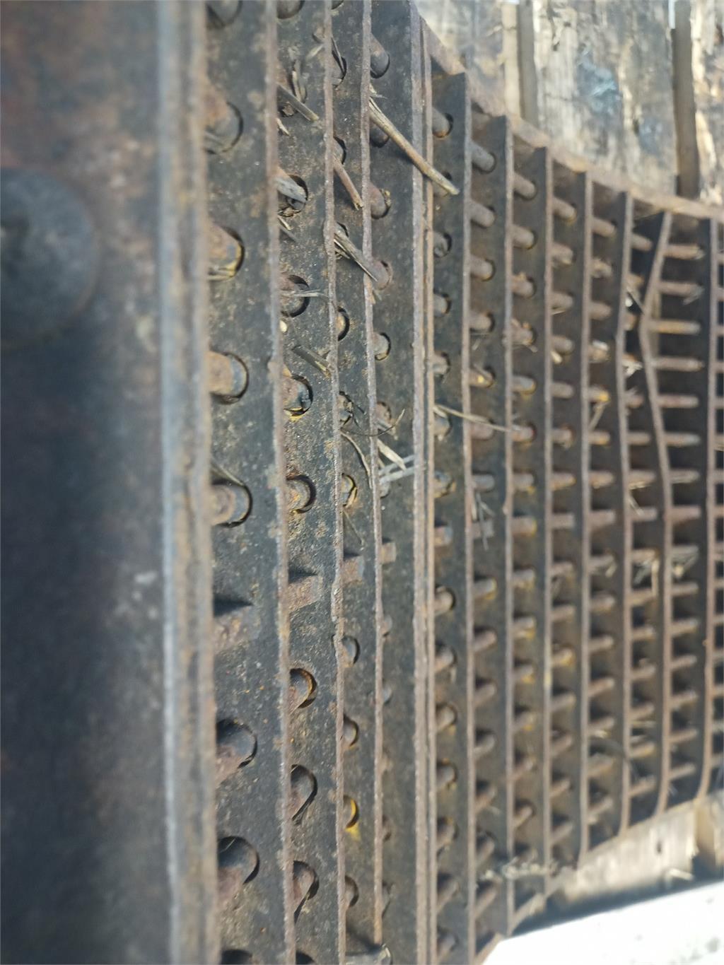 CASE 2388 Combine harvester accessories