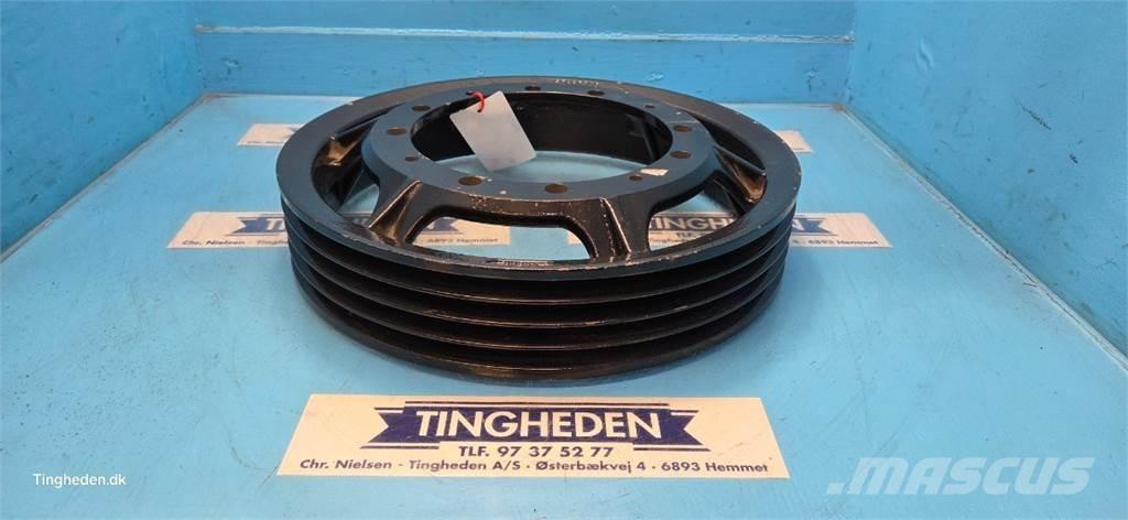 CASE 5088 Farm machinery